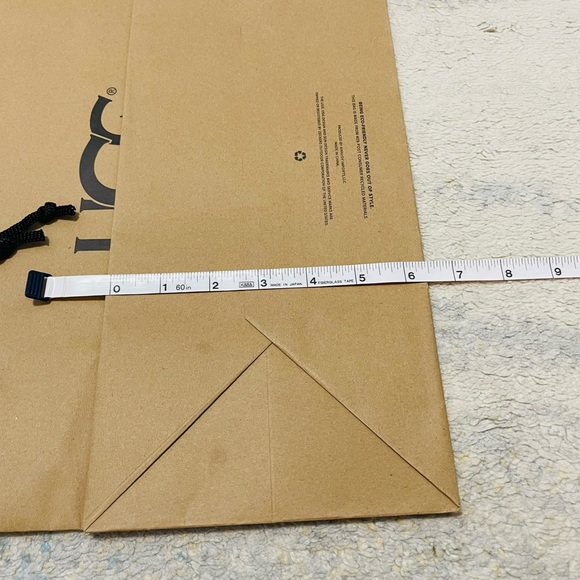 Brand New UGG Signature Medium Paper Shopping Bag In Beige 15.25” X 12.7 X 6.5” - Picture 7 of 7